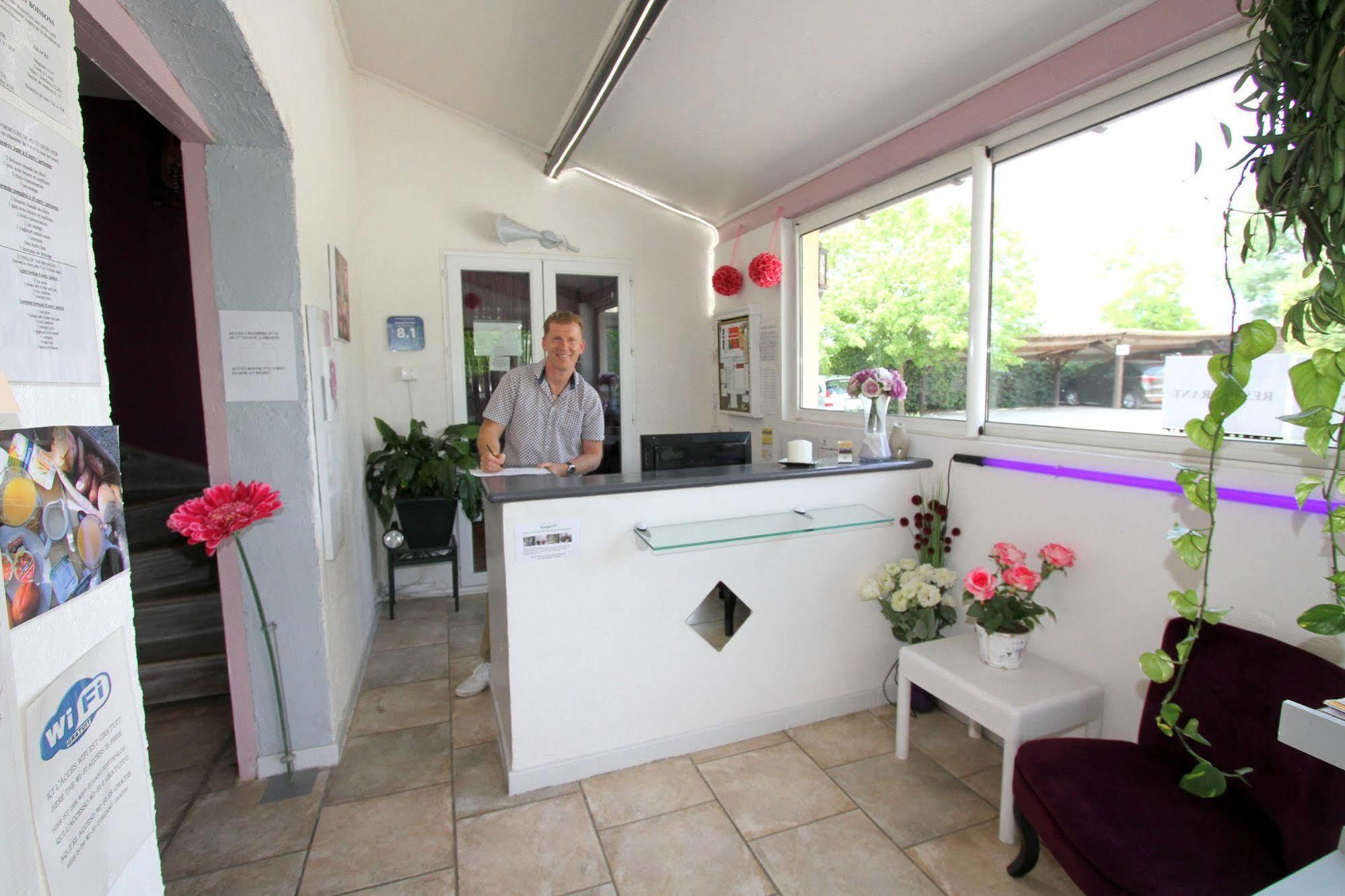 Auberge Des Pins Tourrettes Exterior foto